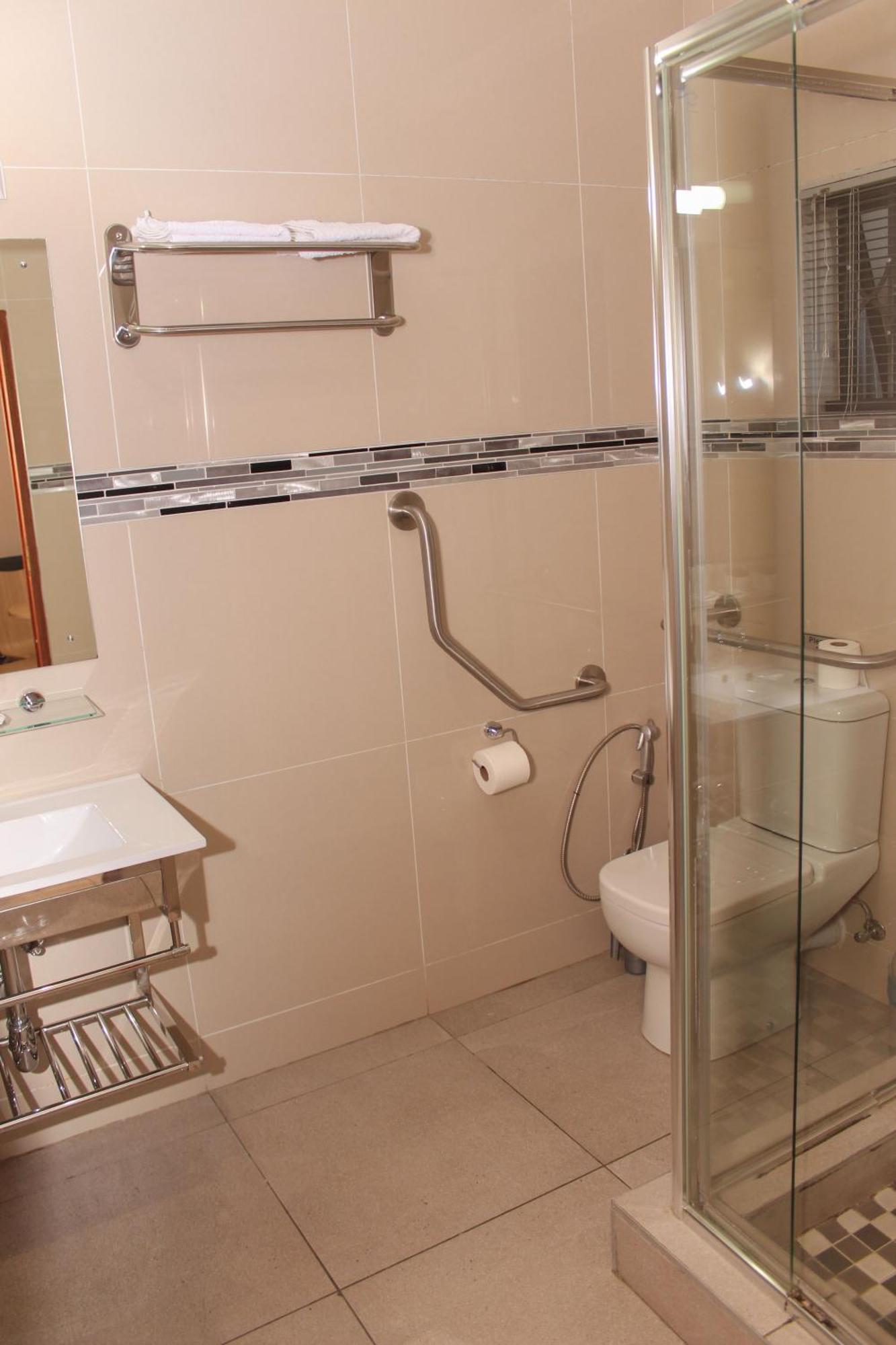 Aqua Stone Guest House Mbombela Екстер'єр фото