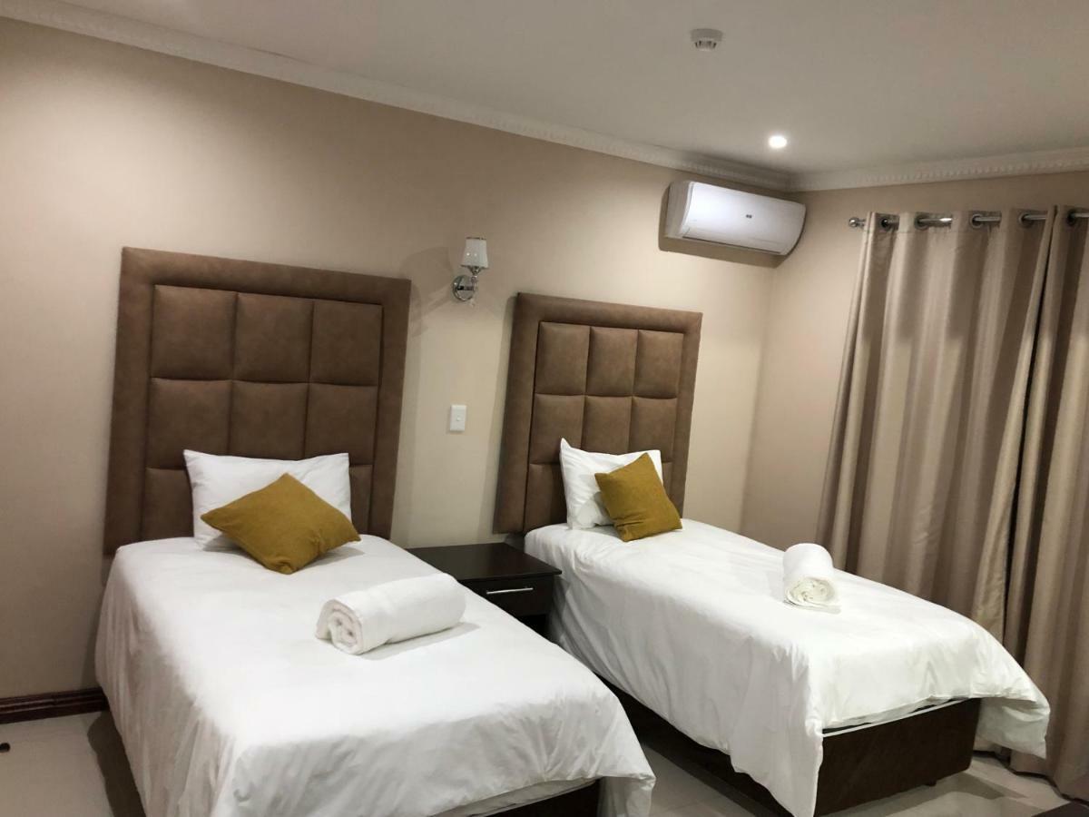 Aqua Stone Guest House Mbombela Екстер'єр фото